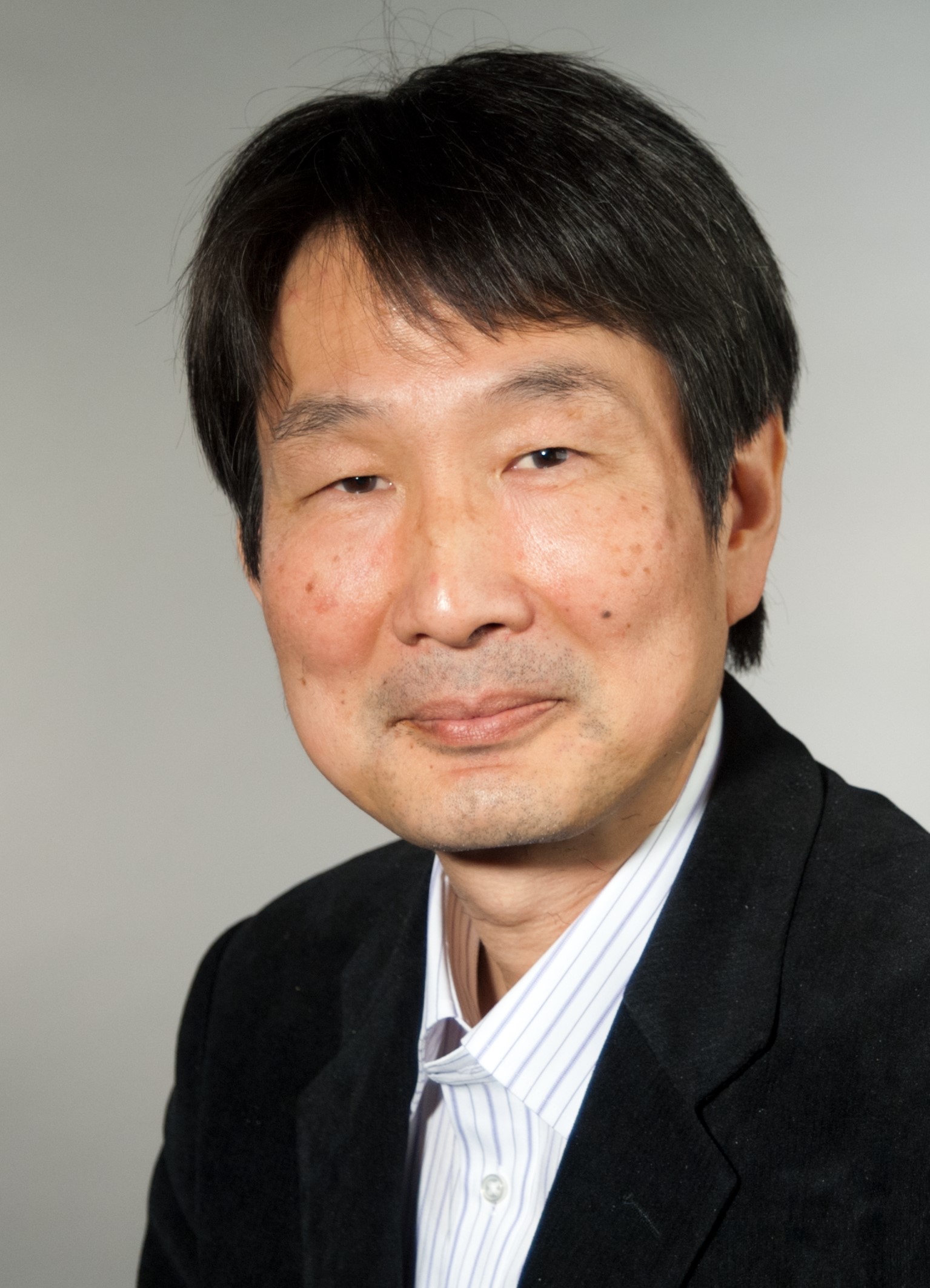 髙木英典教授がアメリカ物理学会のJames C. McGroddy Prize for New Materials を受賞